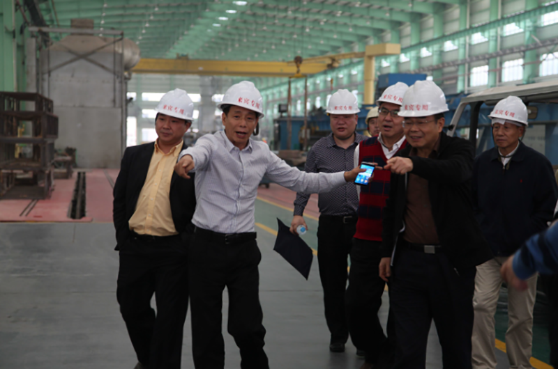 中國有色金屬工業(yè)協(xié)會(huì)會(huì)長陳全訓(xùn)一行參觀堅(jiān)美