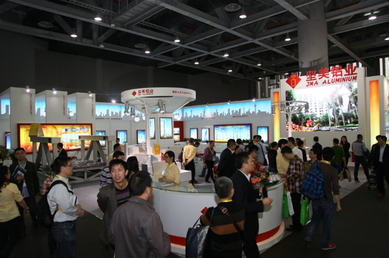 展現(xiàn)實(shí)力，謀求發(fā)展—堅(jiān)美參加鋁門窗博覽會(huì)